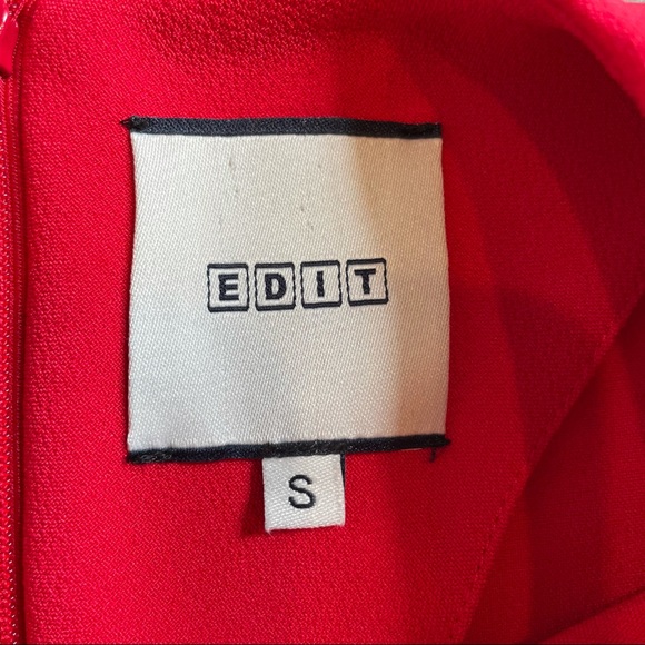 EDIT Flute Sleeve Frill Crepe Top Red Sz Small - Picture 4 of 9